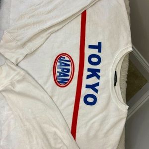 WHITE TOKYO LONG SLEEVE CROP TOP 💙